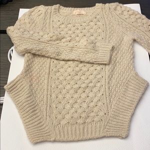 Super trendy sweater from Korea